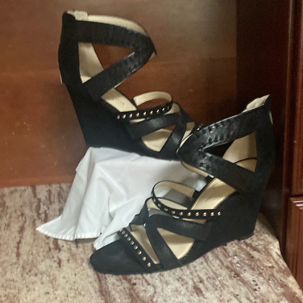 Jessica Simpson Black Studded Wedges